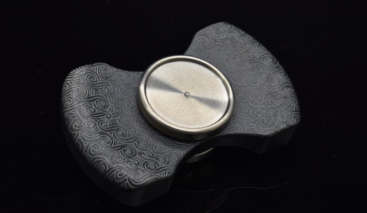 Zirconium Stubby with deep etched waves design