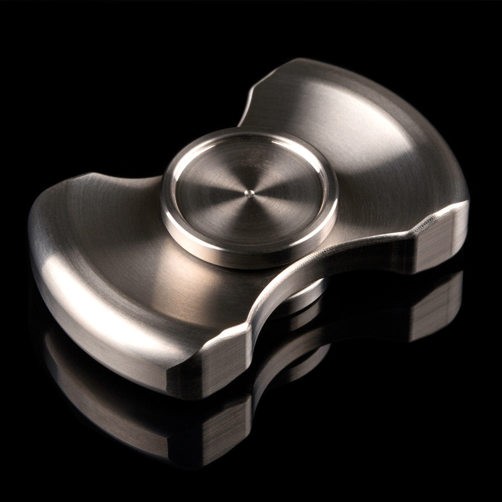 Stubby Spinner and Cigar Stand Titanium