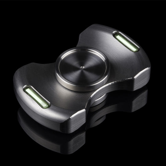 Tritium Stubby Spinner and Cigar Stand